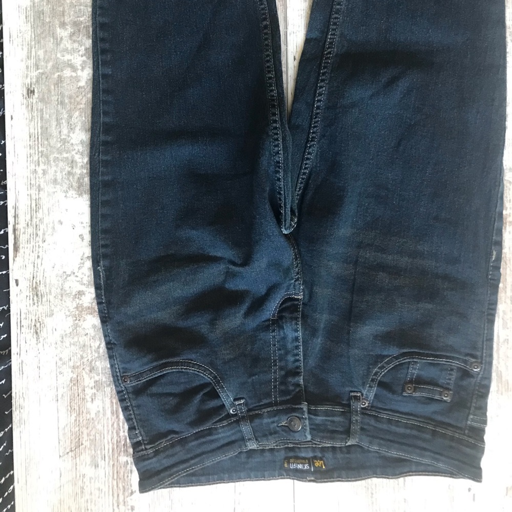 Lee Jeans